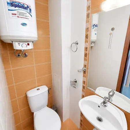 Glory Two-bedroom Apartment-saint Constantine And Helena
